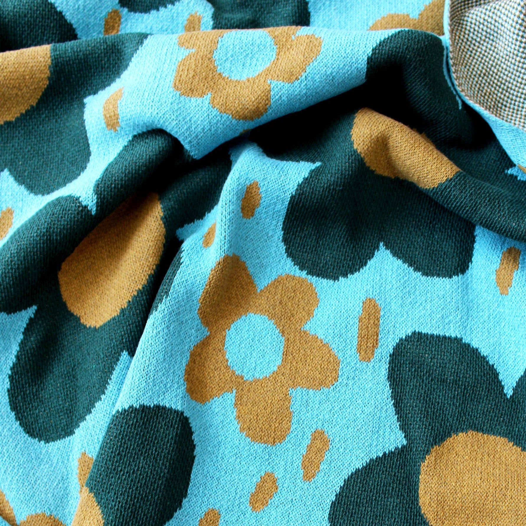 Flower Power Knit Blanket