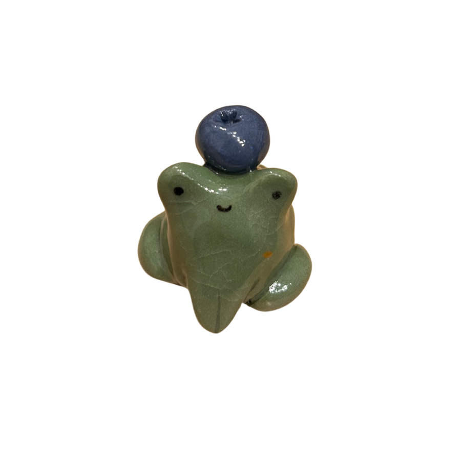 ceramic frog by mtg ceramics