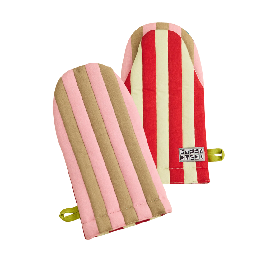 striped oven mitt